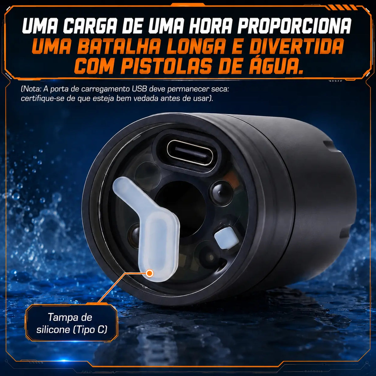 Pistola de água elétrica preta com detalhe ampliado da tampa traseira e conexão de carregamento.