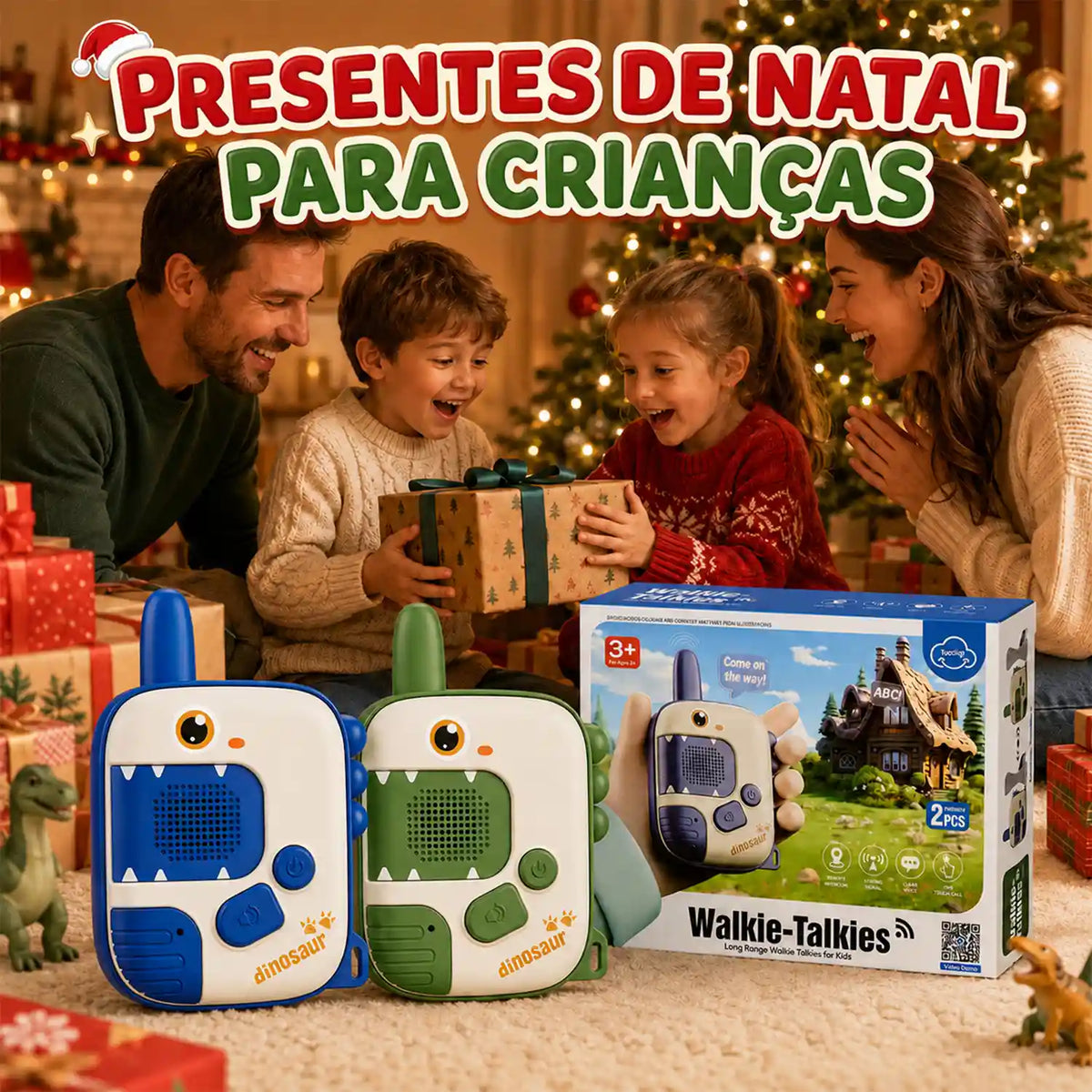 Walkie-talkie infantil de dinossauro azul e verde com caixa e duas unidades diante de crianças e adultos em cenário natalino.